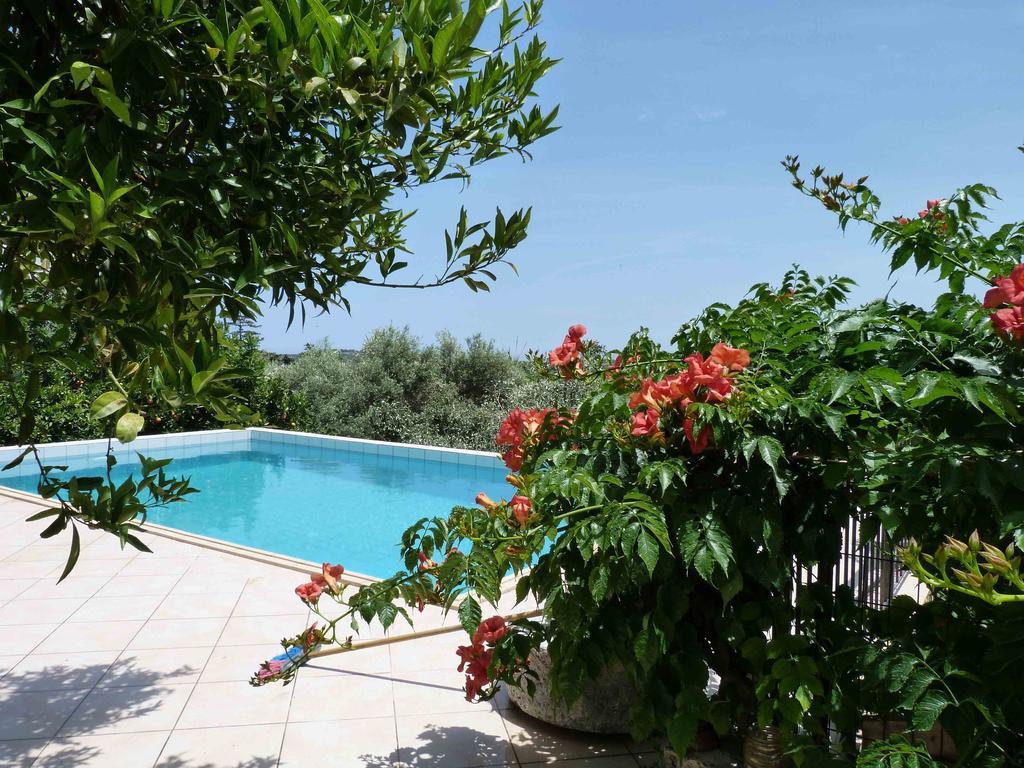 The Garden Villas Maleme (Crete) Exterior photo
